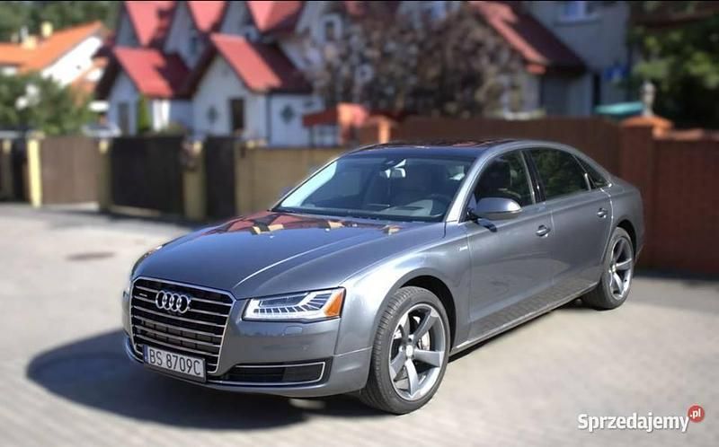 Srebrny Używany 2015 Audi A8 Sedan/Limuzyna | 105 000 zł (Drogi) - Obraz 1/4