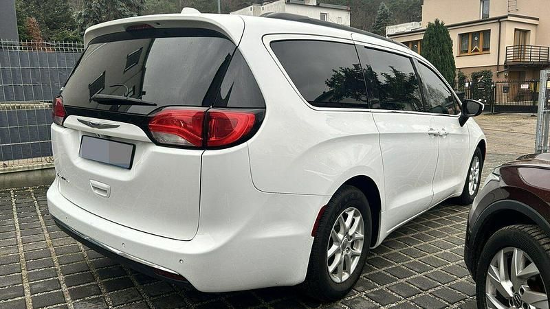 Używany Chrysler Pacifica 2018 Biały SUV