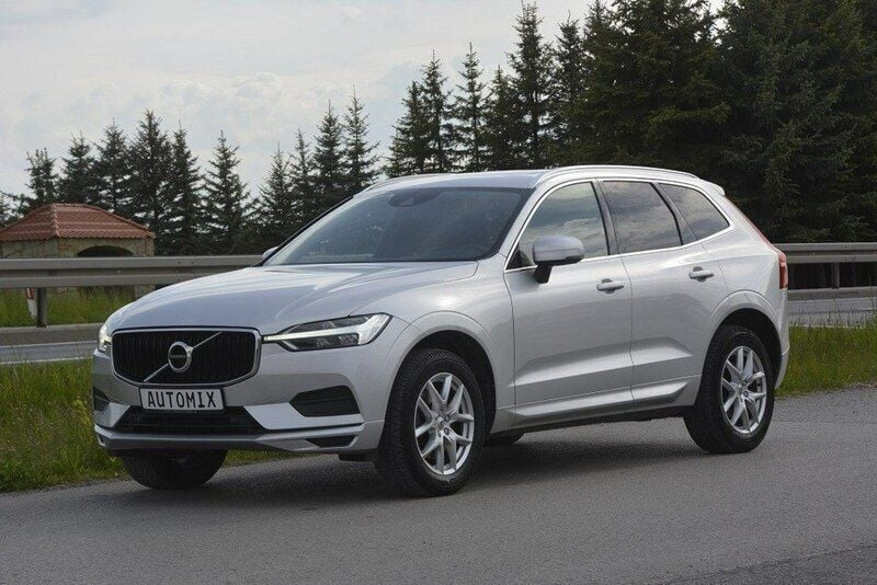 Używany Volvo XC60 190 KM (139 kW) 2018 Srebrny SUV