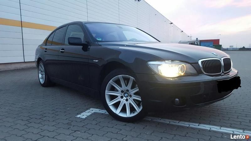 Używany BMW 750 Sport Line 2008 Czarny Sedan/Limuzyna