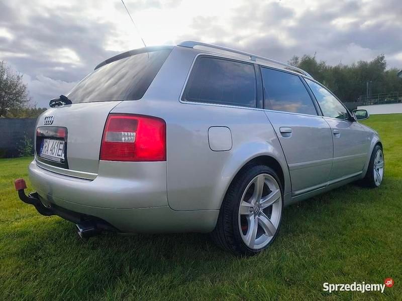 Używany Audi A6 2004 Srebrny Kombi