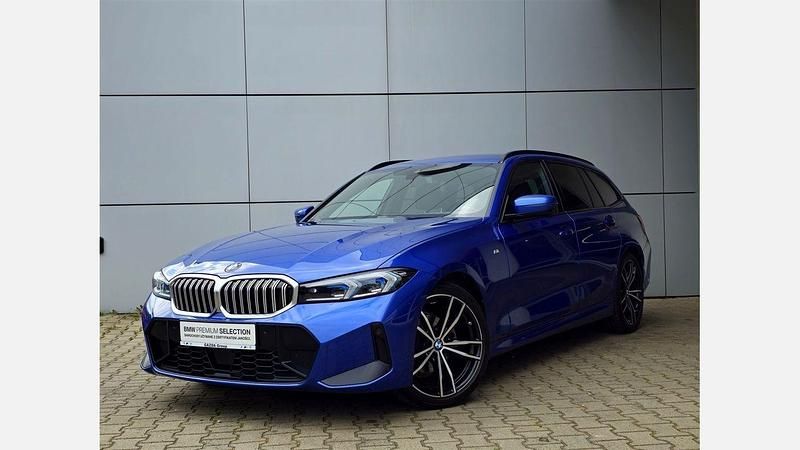 Portimao blue metallic metalizowany Używany 2023 BMW 320 Shadowline Kombi | 169 999 zł (Drogi) - Obraz 1/3