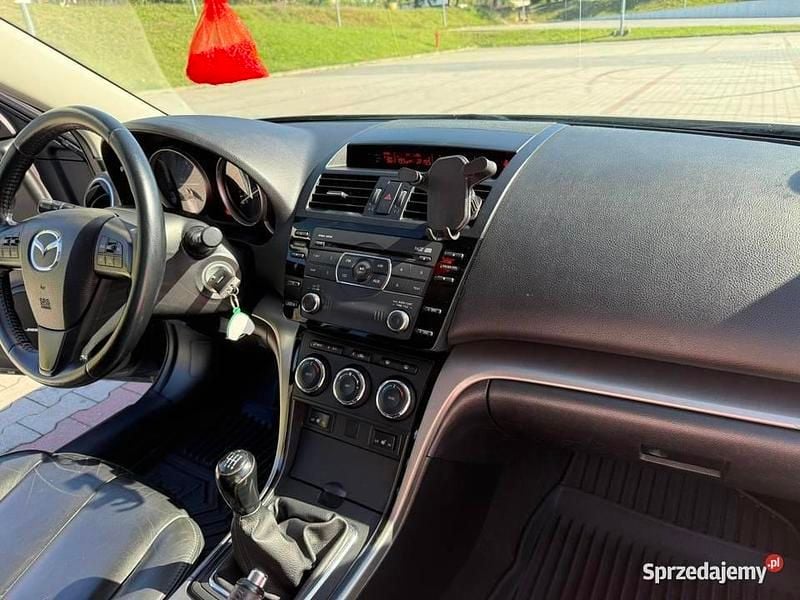 Używany Mazda 6 2010
