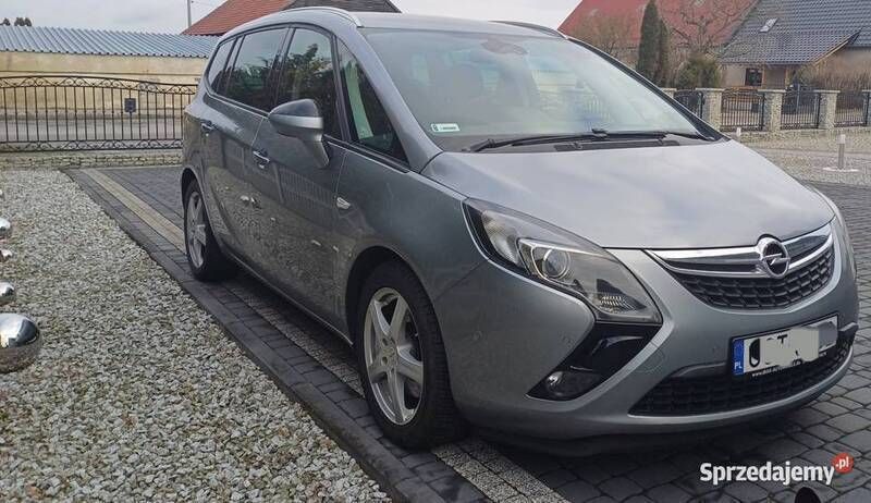 Używany 2015 Opel Zafira Minivan | 37 000 zł (Uczciwa cena) - Obraz 1/4