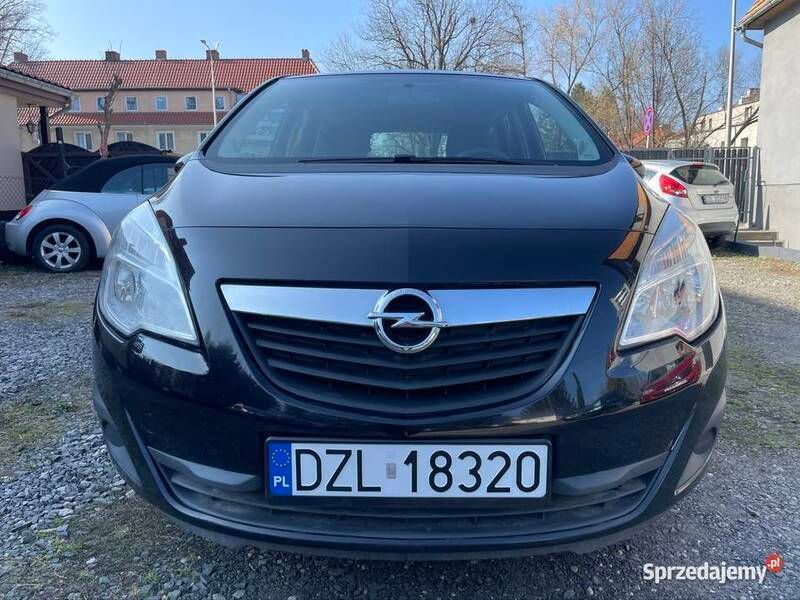 Czarny Używany 2012 Opel Meriva Minivan | 22 900 zł (Uczciwa cena) - Obraz 1/4