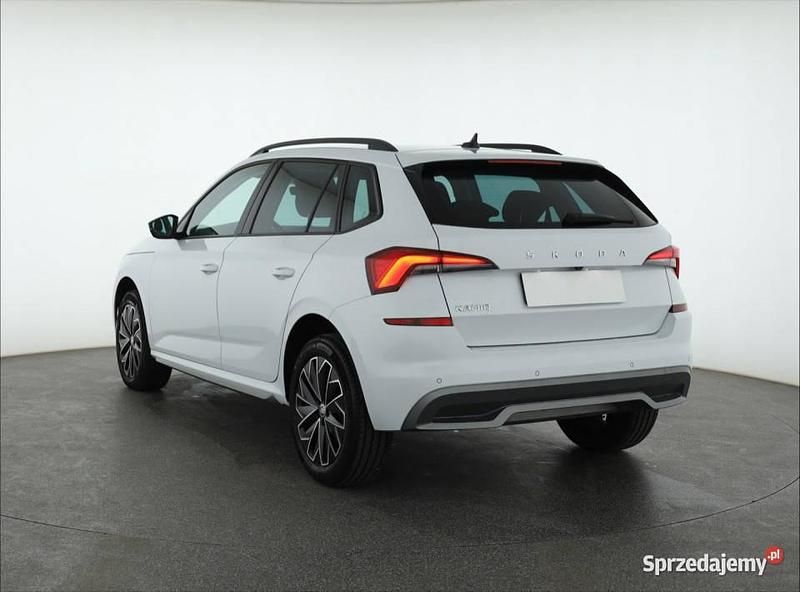 Używany Skoda Kamiq 110 KM (80 kW) 2023 Biały SUV