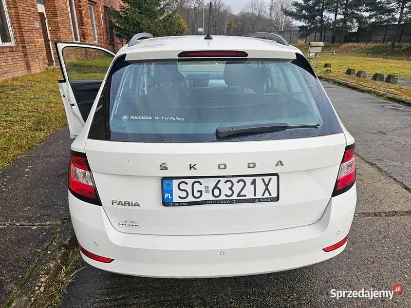 Używany 2020 Skoda Fabia Kombi | 25 000 zł (Uczciwa cena) - Obraz 1/4