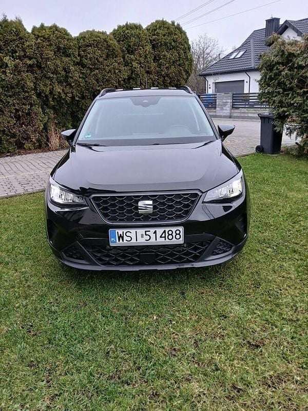 Czarny Używany 2022 Seat Arona SUV | 69 900 zł (Uczciwa cena) - Obraz 1/4