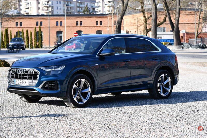 Niebieski Używany 2019 Audi Q8 S-Line SUV | 179 900 zł - Obraz 1/4