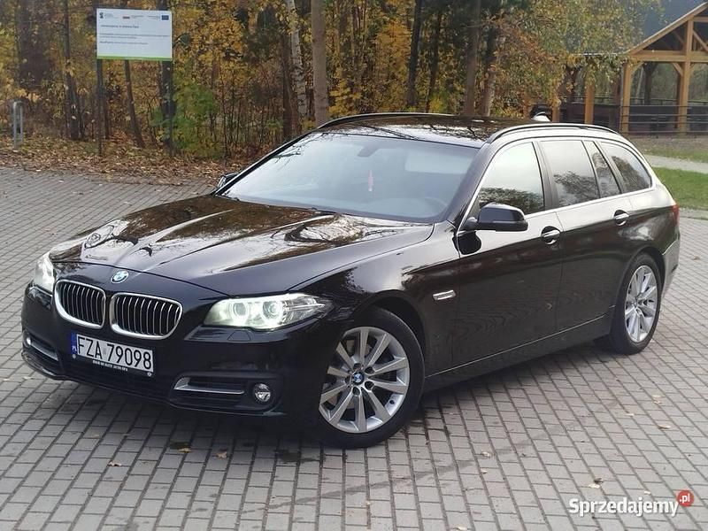 Używany BMW 520 2014 Czarny Kombi