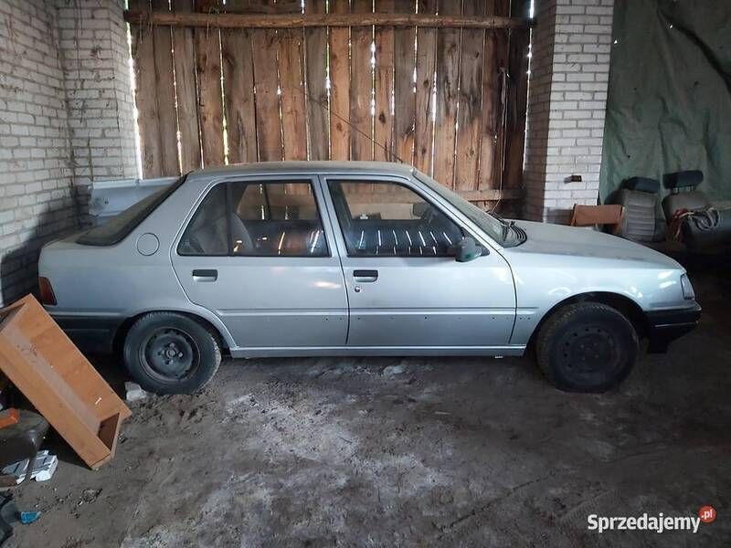 Używany 1986 Peugeot 309 Hatchback | 2800 zł - Obraz 1/1