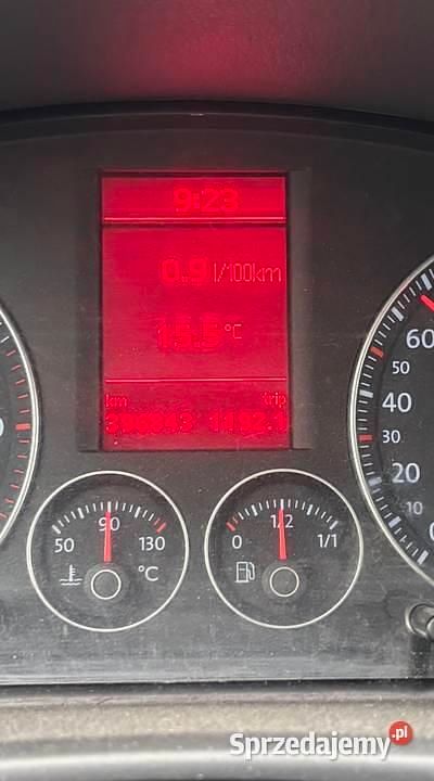 Szary Używany 2007 VW Touran Minivan | 11 000 zł (Uczciwa cena) - Obraz 1/4