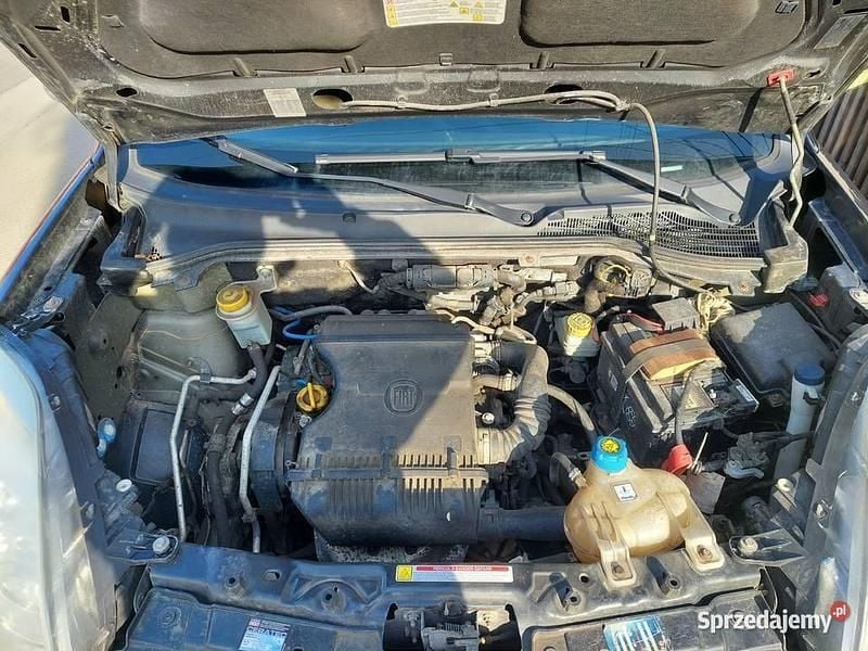 Używany 2011 Fiat Doblò Minivan | 27 000 zł - Obraz 1/4