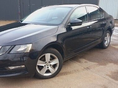 Czarny Używany 2019 Skoda Octavia Sedan/Limuzyna | 44 900 zł (Uczciwa cena) - Obraz 1/4
