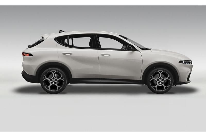 Nowe Alfa Romeo Tonale Sprint 280 KM (205 kW) 2025 Lakier pastelowy biały  alfa white SUV