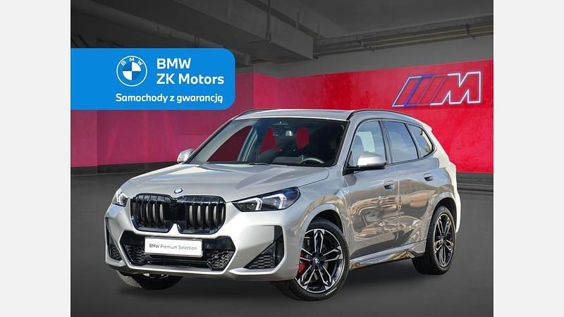 Srebrny space metalizowany Używany 2025 BMW X1 Comfort Edition SUV | 226 900 zł - Obraz 1/3