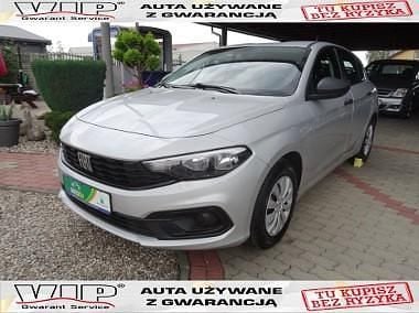 Srebrny Używany 2021 Fiat Tipo Hatchback | 39 900 zł (Dobra cena) - Obraz 1/4