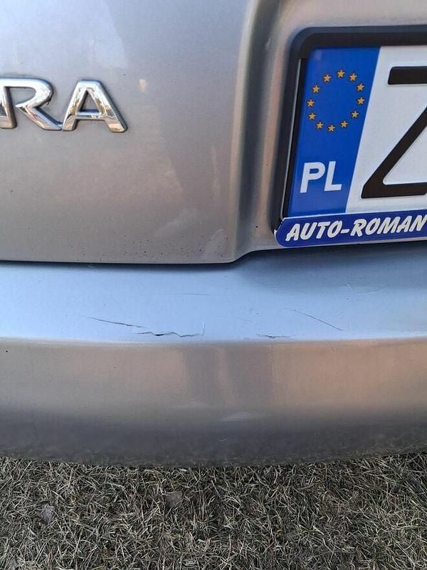 Używany Nissan Micra 2003 Srebrny Hatchback