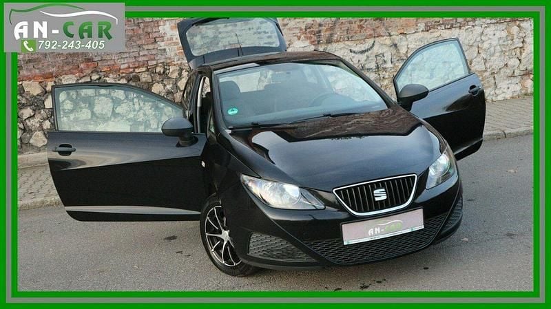 Używany Seat Ibiza 60 KM (44 kW) 2010 Czarny Hatchback