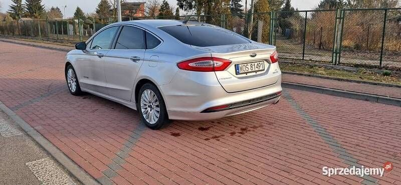 Srebrny Używany 2013 Ford Fusion Sedan/Limuzyna | 34 500 zł (Super Cena) - Obraz 1/4