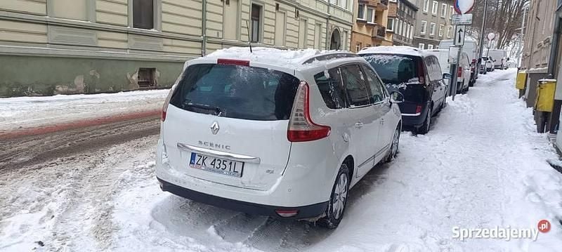 Biały Używany 2015 Renault Grand Scénic III Minivan | 24 900 zł (Dobra cena) - Obraz 1/4