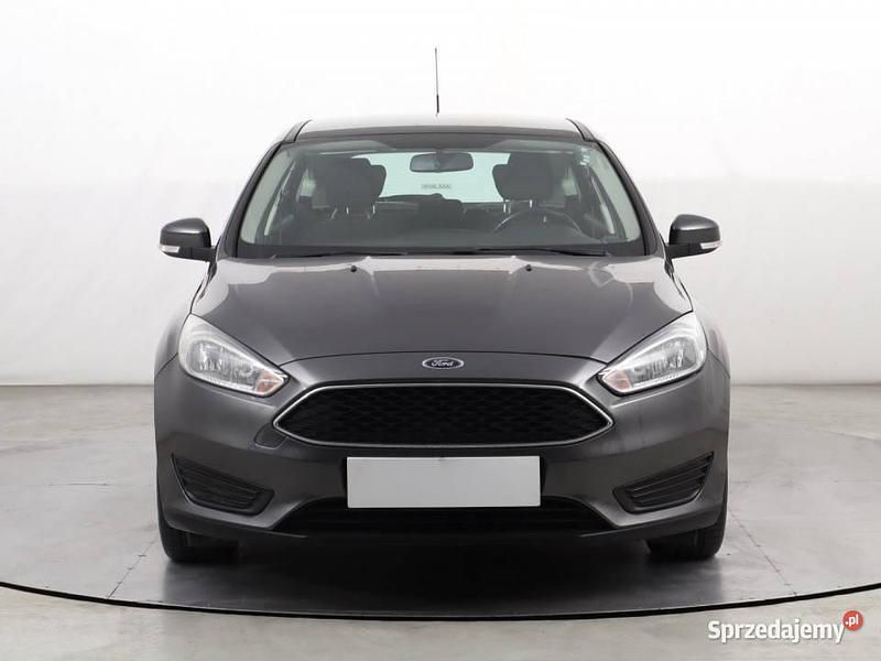 Szary Używany 2015 Ford Focus Hatchback | 37 999 zł (Uczciwa cena) - Obraz 1/4
