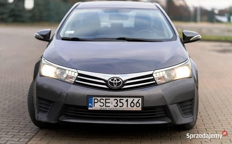 Używany 2014 Toyota Corolla | 27 999 zł (Dość drogi) - Obraz 1/4