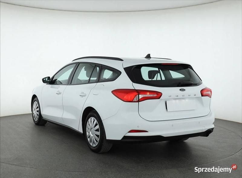 Używany Ford Focus 120 KM (88 kW) 2021 Biały Kombi