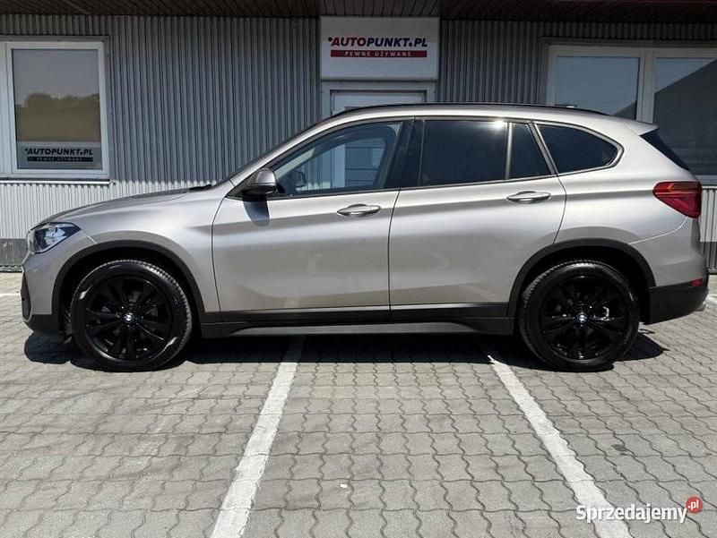 Używany 2022 BMW X1 SUV | 117 900 zł (Drogi) - Obraz 1/4