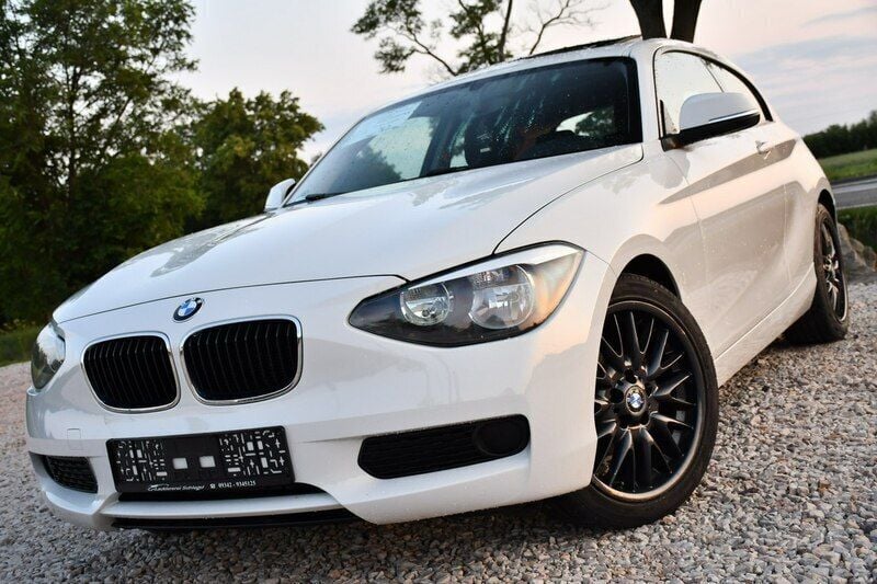 Biały Używany 2014 BMW 116 Hatchback | 24 999 zł (Super Cena) - Obraz 1/4