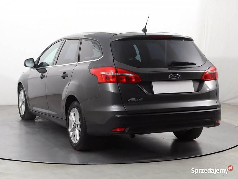 Używany Ford Focus 2018 Szary Kombi