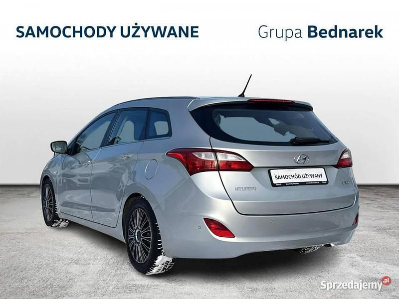 Używany Hyundai i30 2016 Srebrny Kombi
