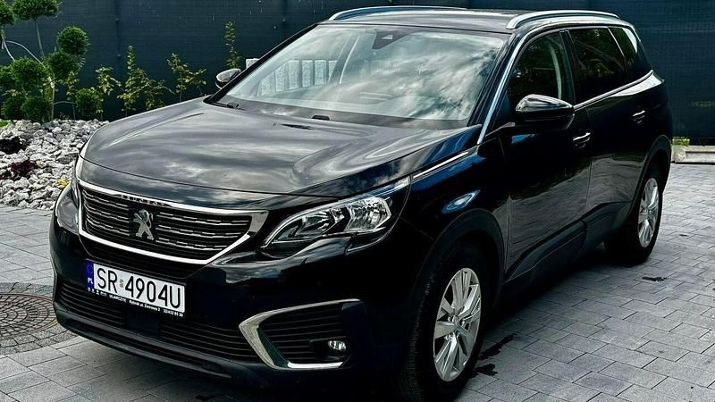 Używany Peugeot 5008 130 KM (95 kW) 2018 Czarny (metalik) Minivan