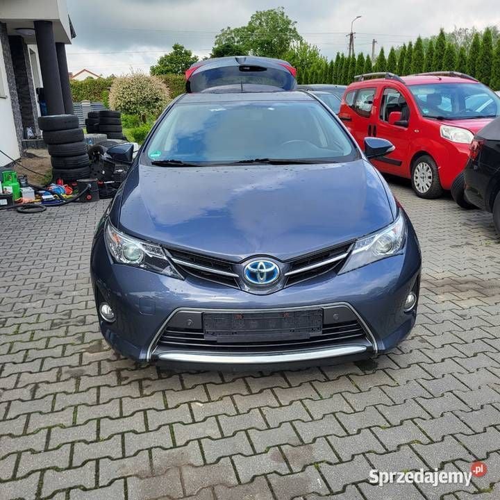 Wiśniowy Używany 2014 Toyota Auris Hybrid Hatchback | 34 999 zł (Dobra cena) - Obraz 1/4