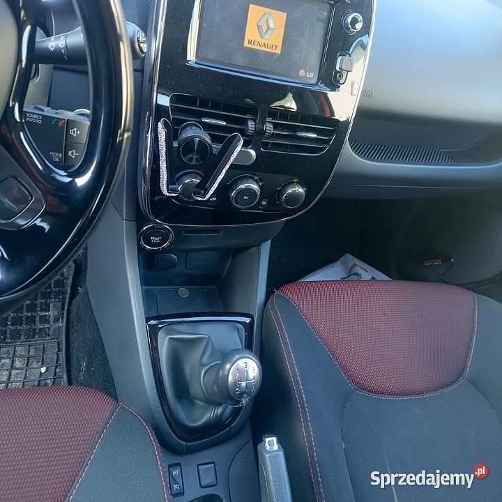 Używany Renault Clio IV 2012 Czerwony Hatchback