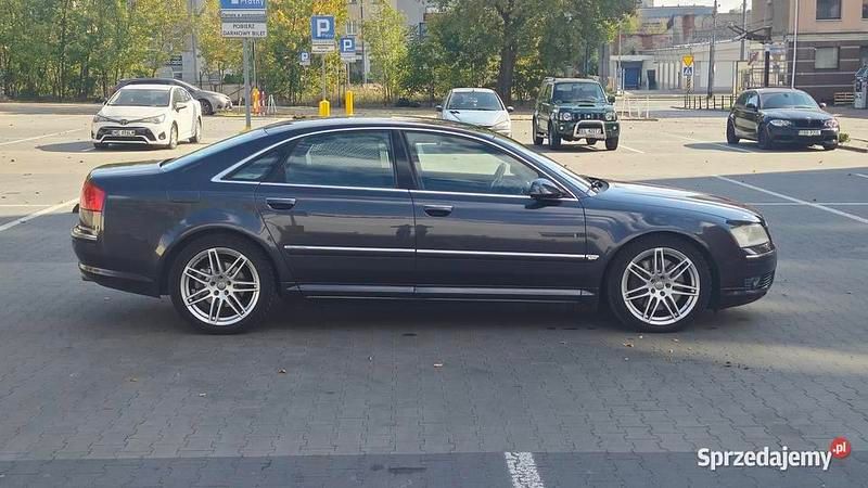 Używany Audi A8 2003 Sedan/Limuzyna
