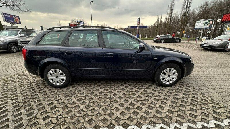 Używany Audi A4 Comfort 130 KM (95 kW) 2003 Granatowy Sedan/Limuzyna