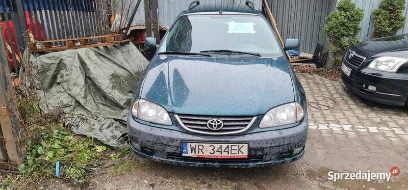 Używany 2001 Toyota Avensis | 6500 zł - Obraz 1/2
