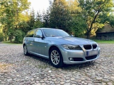 Inny kolor Używany 2011 BMW 320 Kombi | 21 900 zł (Uczciwa cena) - Obraz 1/4