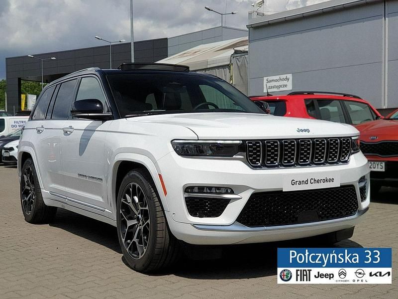 Używany Jeep Grand Cherokee Summit 388 KM (285 kW) 2024 Czarny SUV