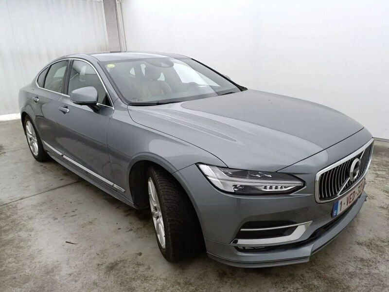 Używany Volvo S90 190 KM (139 kW) 2018 Szary (metalik) Sedan/Limuzyna