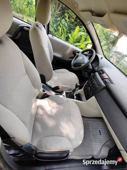 Używany Fiat Stilo 2004 Czerwony Sedan/Limuzyna