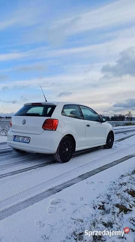 Używany VW Polo 75 KM (55 kW) 2010 Biały Hatchback