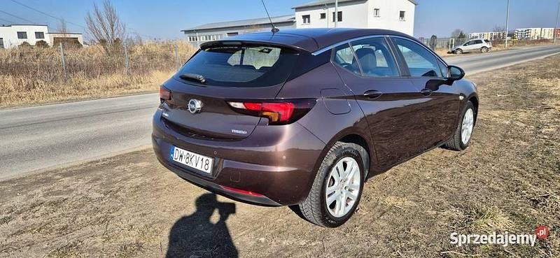 Używany 2018 Opel Astra | 46 000 zł (Dość drogi) - Obraz 1/4