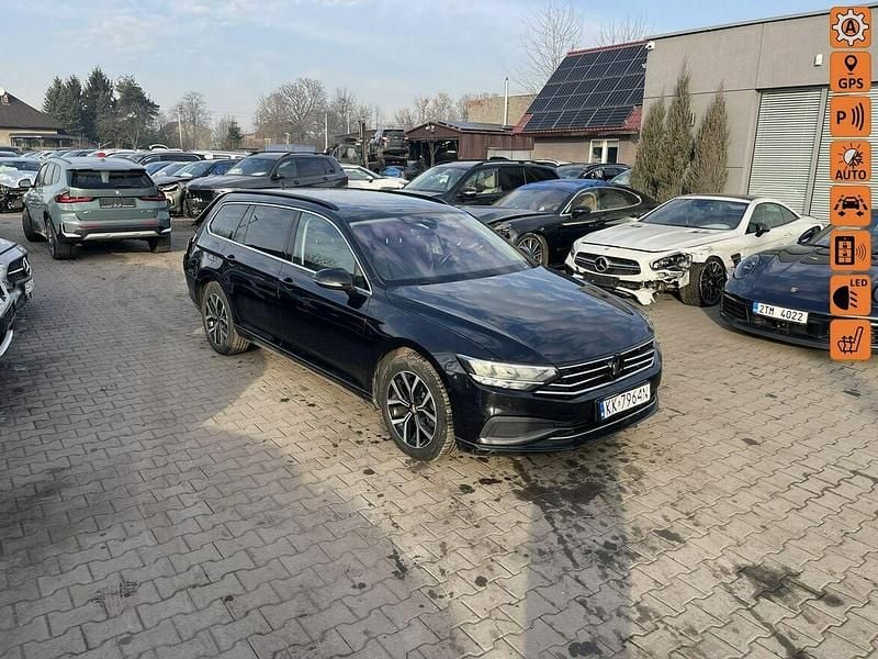 Używany VW Passat 150 KM (110 kW) 2021 Czarny (metalik) Kombi