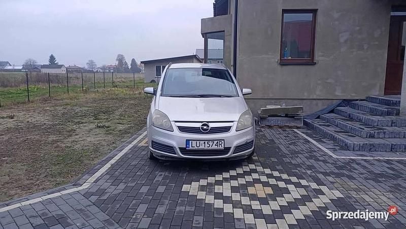 Używany Opel Zafira 2007 Minivan