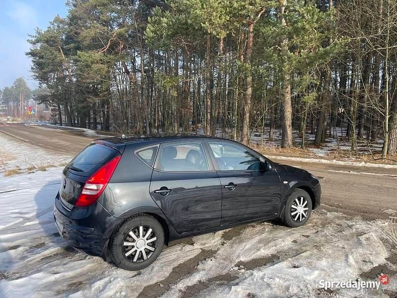 Używany Hyundai i30 2009 Czarny Hatchback