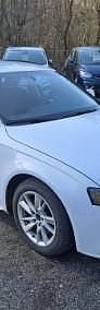 Używany Audi A4 136 KM (100 kW) 2011 Biały Kombi