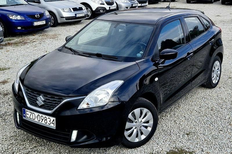 Czarny (metalik) Używany 2016 Suzuki Baleno Hatchback | 24 900 zł (Uczciwa cena) - Obraz 1/4