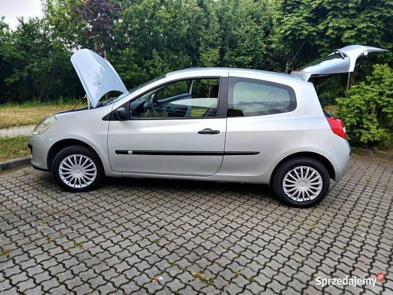Używany 2006 Renault Clio II | 7850 zł (Uczciwa cena) - Obraz 1/4